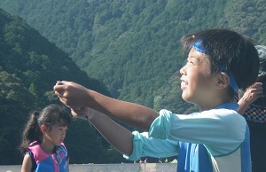 アマゴのつかみどり体験 @ キャンプinn海山前の銚子川浅瀬 | 北牟婁郡 | 三重県 | 日本